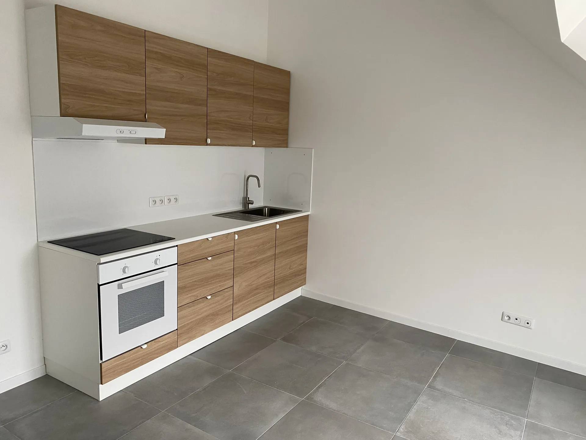 Cuisine équipée d'un appartement de la Résidence Pauquet à Creil